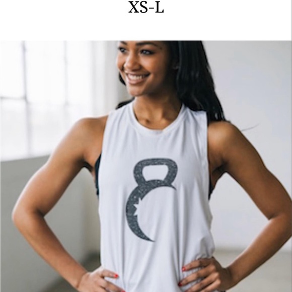 Zyia white kettle moon tank - Picture 6 of 6